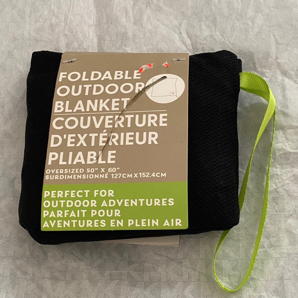 Foldable Outdoor Blanket with Green Strap